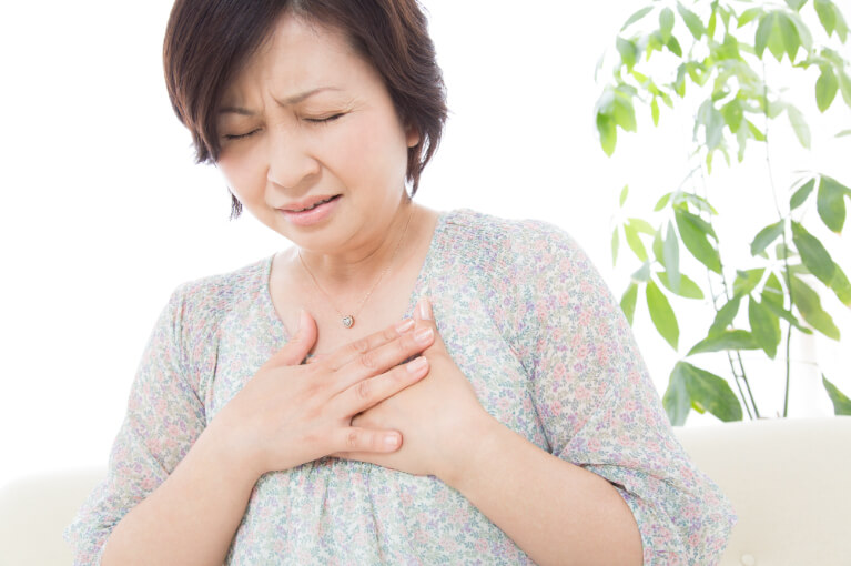 動悸（心臓がバクバク・ドキドキ）や息苦しさはありませんか？
