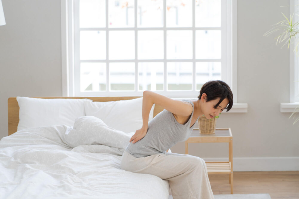 起床時や立ち上がった時にお尻や腰が痛い・重い